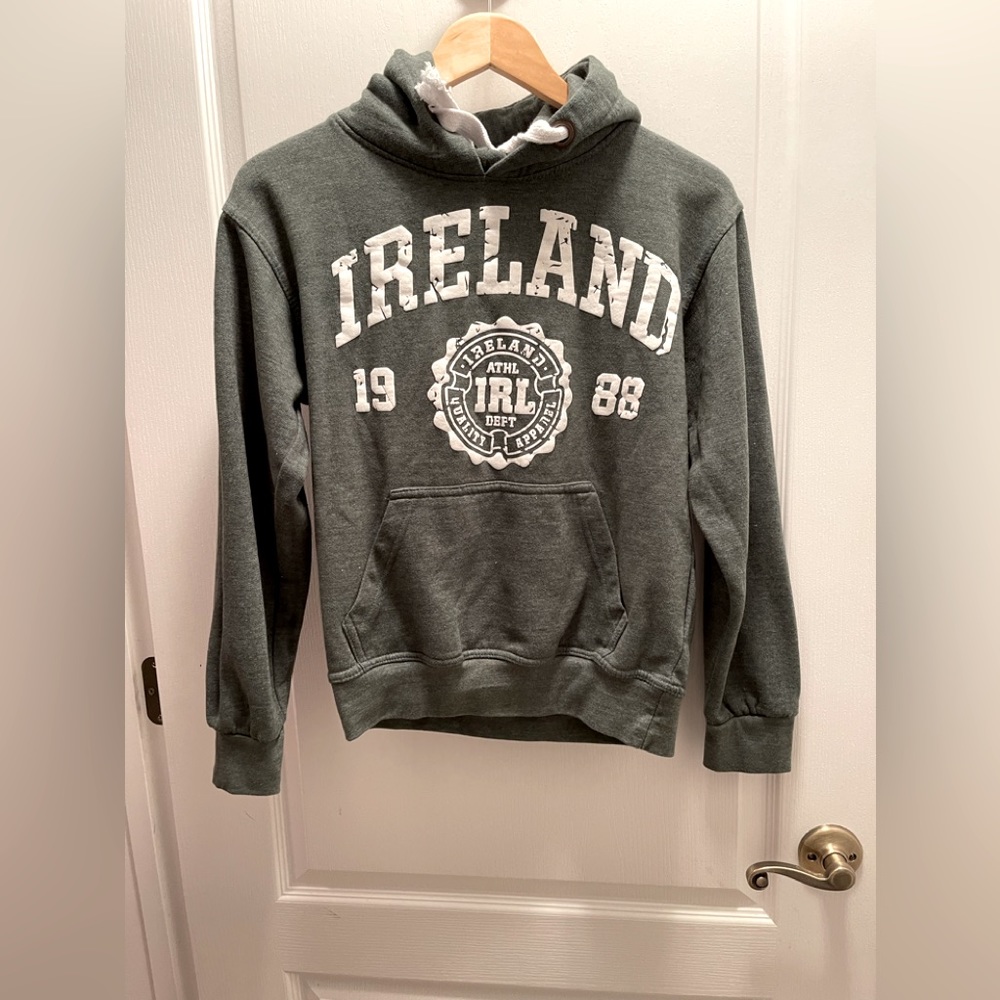 Ireland Sweatshirt with Hoodie